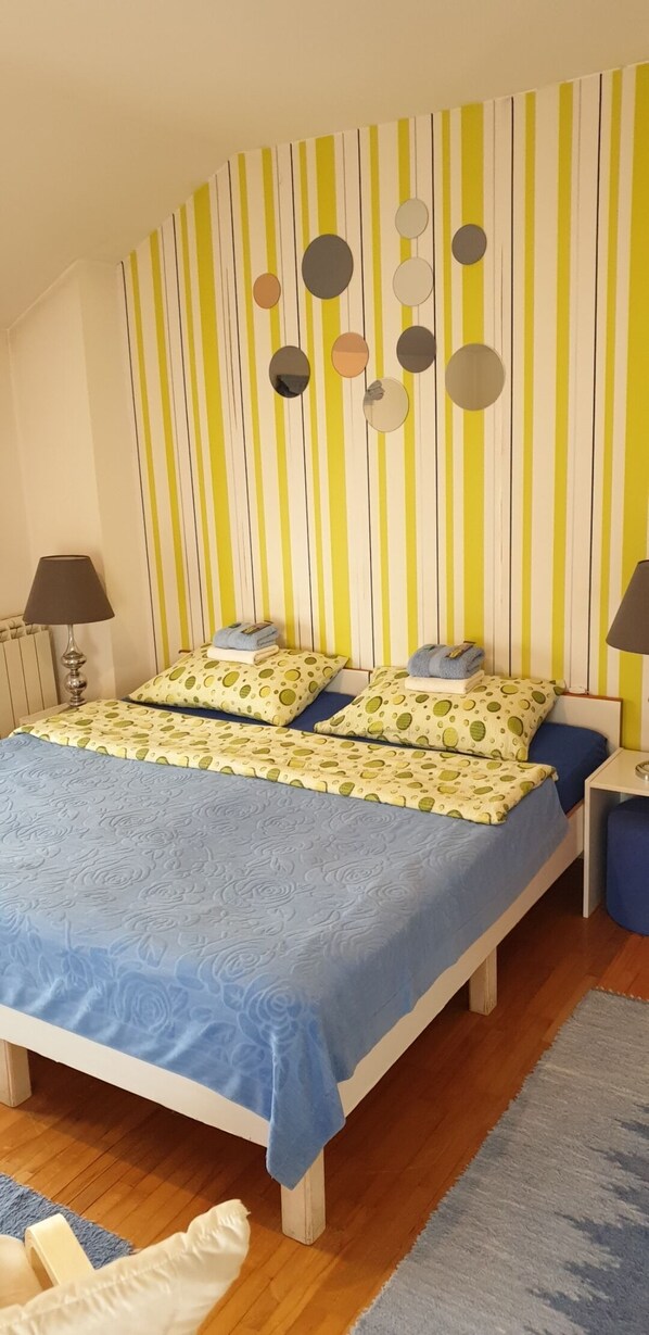 2 Schlafzimmer, Bügeleisen/Bügelbrett, WLAN, Bettwäsche