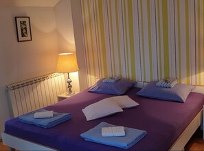 1 bedroom, iron/ironing board, WiFi, bed sheets