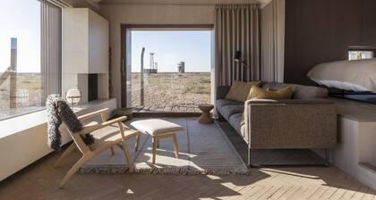 Radar by Bloom Stays - sleeps 4 on nature reserve