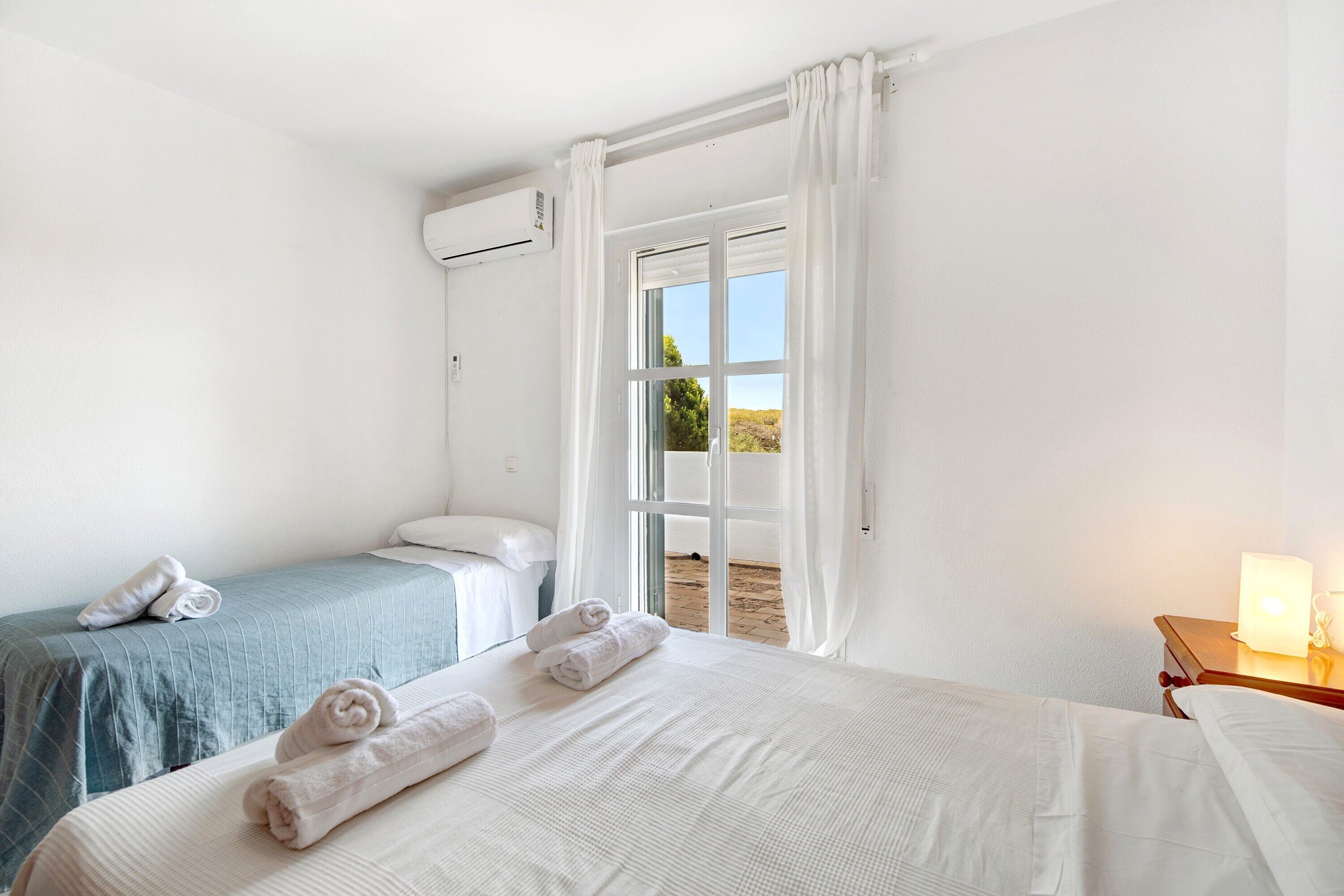 5 camere, ferro/asse da stiro, Wi-Fi gratuito, lenzuola