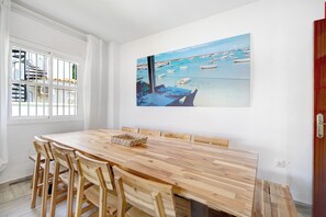 Dining - Villa “Virgen del Camino” directly by the Beach, Pool, Terrace & Garden (Chiclana)