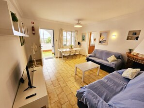 TV, fireplace - Vacation Home “Santa Brígida” with Sea View, Pool, Wi-Fi, Balcony, Terrace & Garden (Cala en Porter)