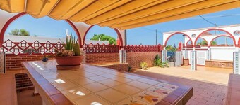 Casa "Santa Brígida" con vistas al mar, piscina, Wi-Fi, balcón, terraza y jardín