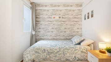 4 dormitorios, tabla de planchar con plancha, wifi gratis y ropa de cama