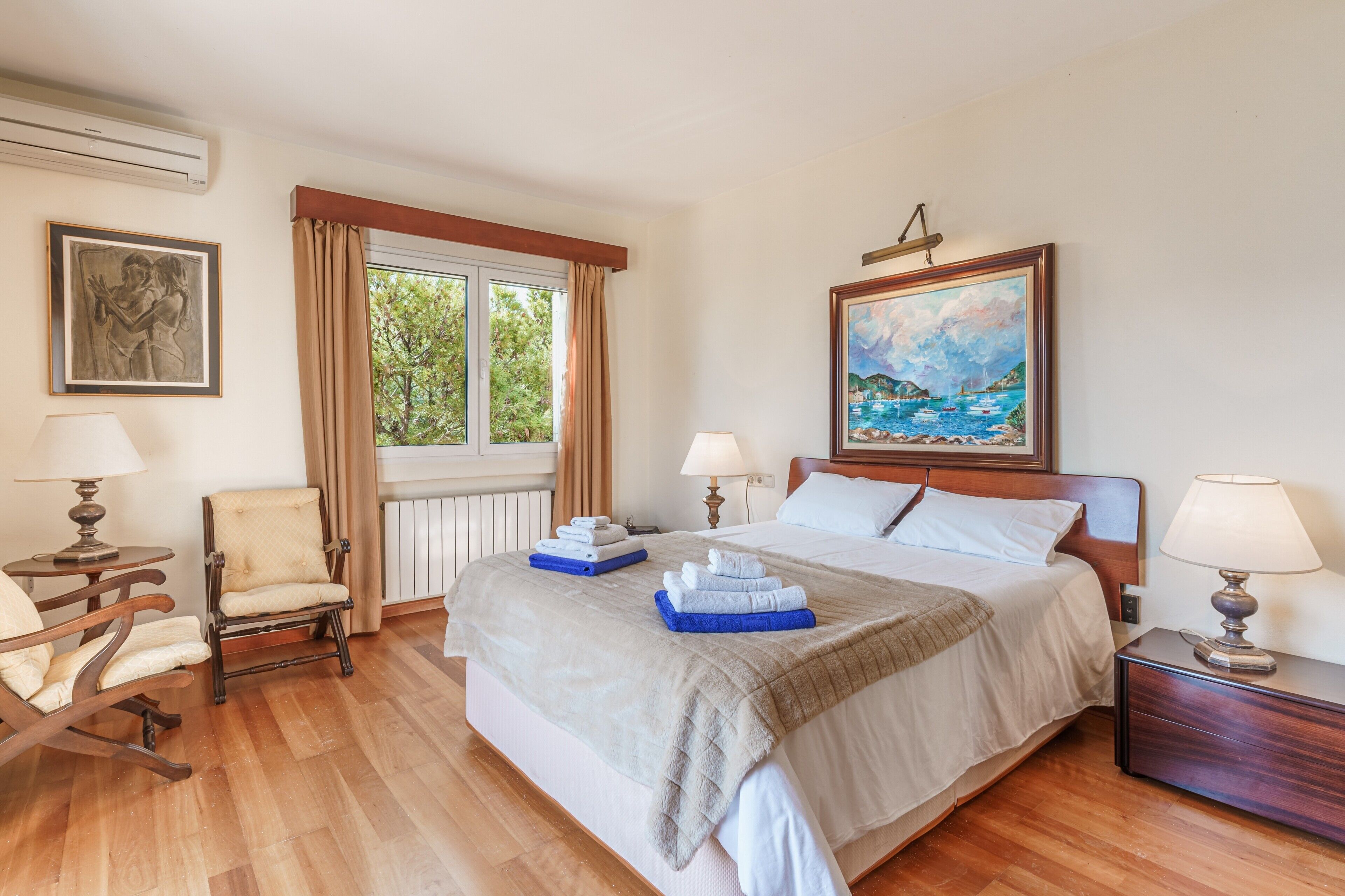 3 bedrooms, free WiFi, bed sheets