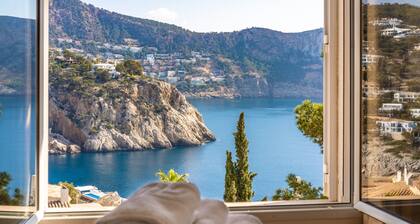 Charming Villa “Villa Almeda” with Sea View, Pool, Wi-Fi, A/C, Terrace, & Garden