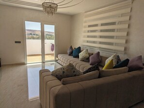 30-inch TV with digital channels - Saidia Beach Retreat - 2 Bedroom Apartment (Saidia)