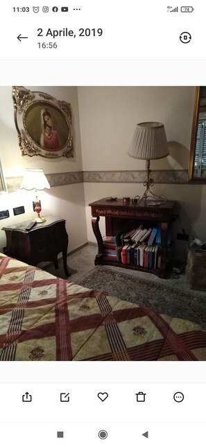 3 chambres, fer et planche à repasser, Wi-Fi, draps fournis