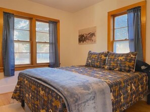 3 bedrooms, WiFi, bed sheets