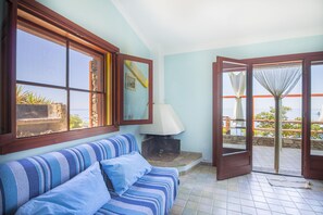 Tv och eldstad