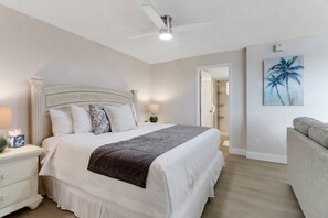 1 chambre, fer et planche à repasser, Wi-Fi gratuit, draps fournis