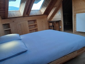 5 chambres, Wi-Fi, draps fournis