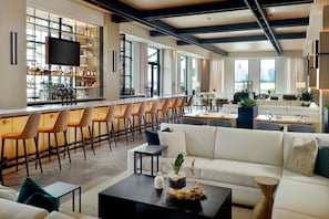 Bar (on property) - Bellyard, West Midtown Atlanta, a Tribute Portfolio Hotel (Atlanta)
