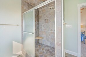 Towels, soap, toilet paper - Premier Oceanfront Dog Friendly w/ Pool, Hot Tub, Elevator, Game and Media Rooms (Rodanthe)