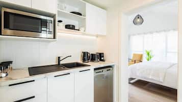 Fridge, microwave, coffee/tea maker, toaster