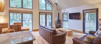 Host & Stay | Simon Howe Lodge