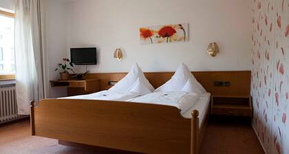 Doppelzimmer Standard - Landhotel Graf