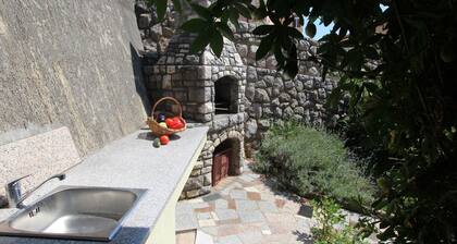 Bungalow Grahovac in Malinska on the island of Krk.