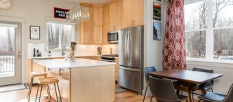 Lyons Depot - Gallatin River Trail Access And Close to Bozeman Hot Springs.