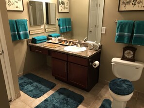 Banyera i tovalloles 