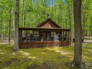 Exterior - River  Walk  Cottage - Hot Tub | Pets | Fire Pit | Grill |River Access (Great Cacapon)