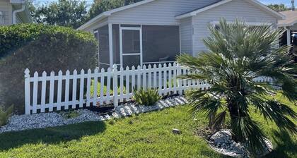 The Villages Lifestyle, Steps Away From Lake Sumter Square