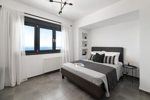 4 Schlafzimmer, Zimmersafe, Schreibtisch, schallisolierte Zimmer