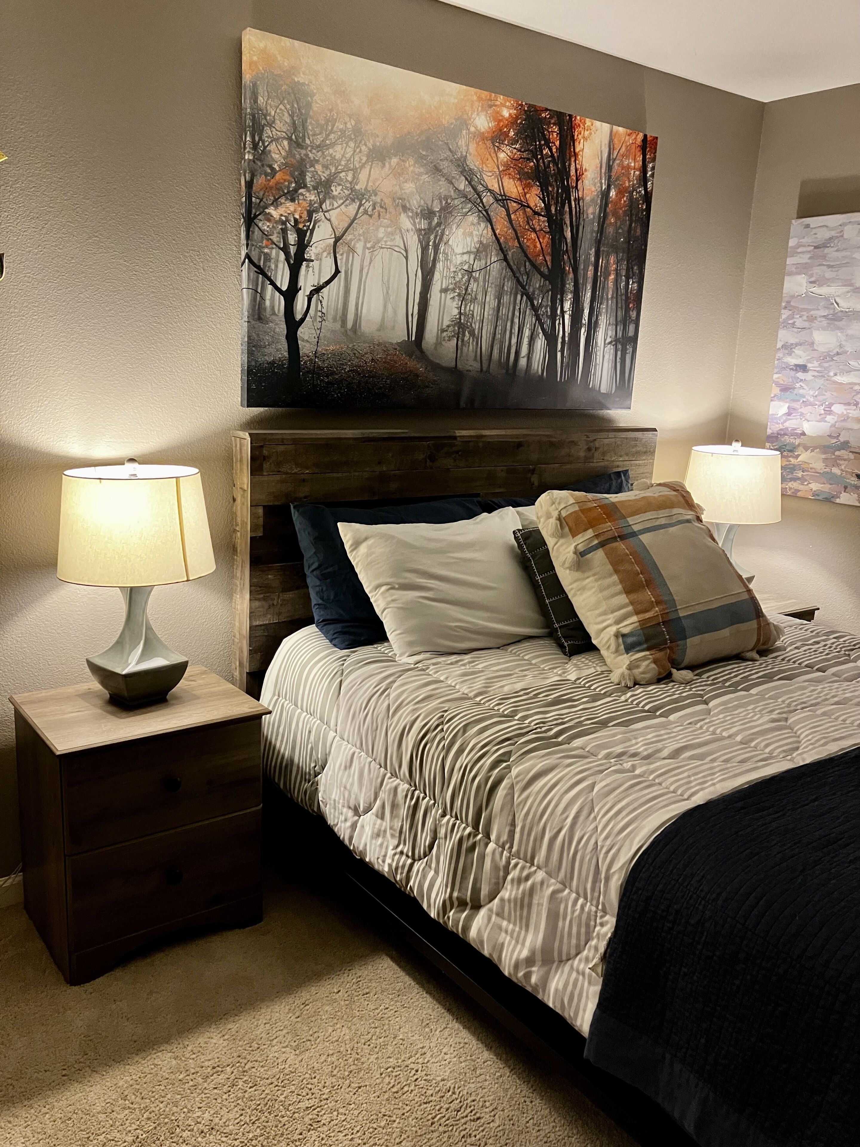 ❤AVAILABLE AUGUST 20 Quiet Oasis, Patios, Pool Access, Fast Wi-Fi, Pets OK 
