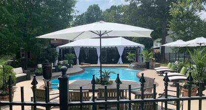 Boyd Harvey Main House & Carriage House by RedAwning