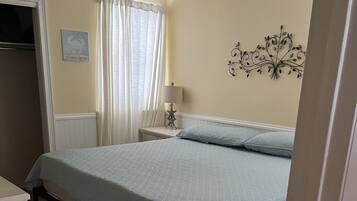 3 slaapkamers, reisbedje, wifi