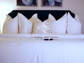 2 عدّة غرف نوم ومكتب ومكواة/لوح كي وواي فاي مجانًا