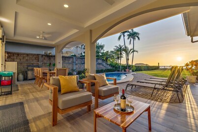 Beachfront Villa Just Steps To The Water