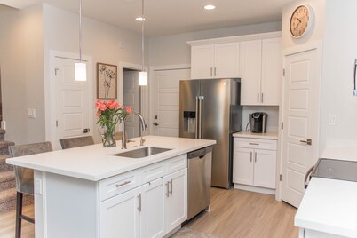 East Mesa - Newer Condo Rental