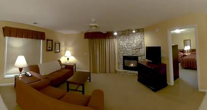 Woodstone at Massanutten Luxury Double Condo 4BR Sleeps 12