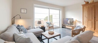 huize Rosmarine with parking by Interhome