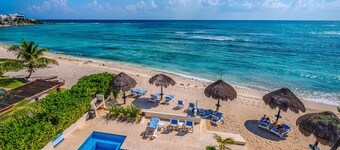 Caribbean Jewel!  2 bed/2 bath With Pool And Panoramic Ocean Views
