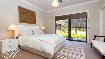 4 chambres, fer et planche Ă repasser, Wi-Fi