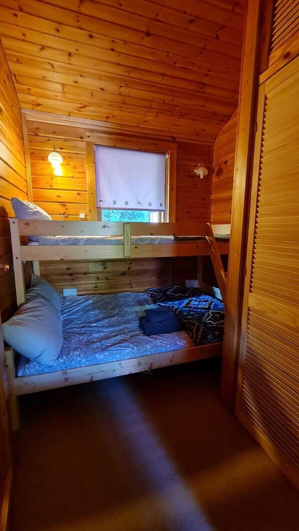 3 quartos, Wi-Fi, roupa de cama