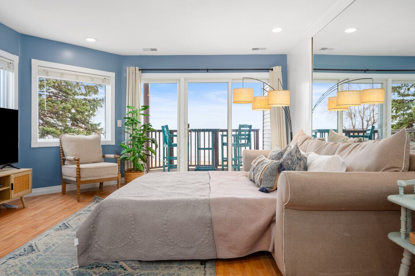 1 bedroom, desk, iron/ironing board, travel crib