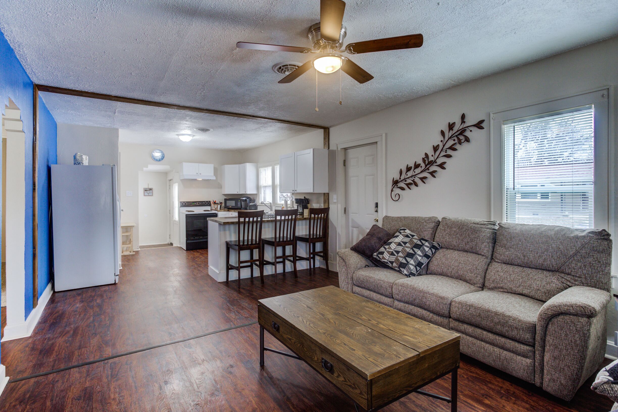 3BR House near Tropicana, IU Health, UE, USI