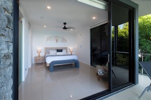 3 bedrooms, iron/ironing board, travel crib, WiFi