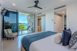 3 bedrooms, iron/ironing board, travel cot, WiFi - Edge 10 - Magnificent Views! (Hamilton Island)