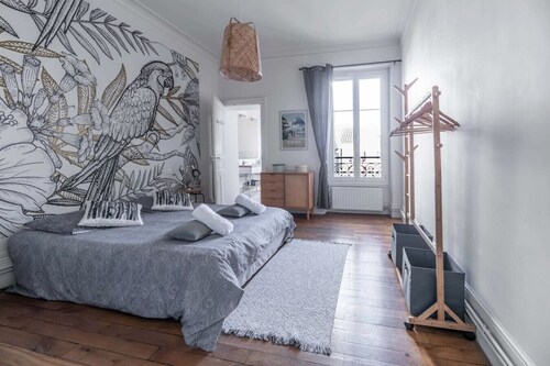 Grand appartement design, parking gratuit