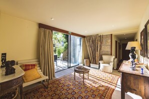 Ferienhaus | Wohnbereich | 30-Zoll-Fernseher mit Digitalempfang