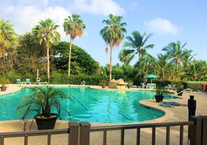 Utomhuspool