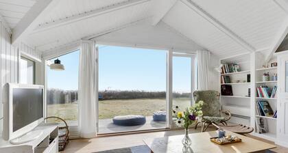 Belle maison de 2 chambres Ă Odder