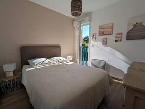 3 Schlafzimmer, Bügeleisen/Bügelbrett, Reisekinderbett, kostenloses WLAN