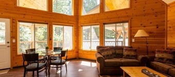 Southgate Getaway of Yosemite