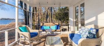 Private Waterfront Paradise w/ Pier - Kayak to Historic Chestertown!