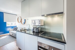 Microwave, oven, coffee/tea maker, toaster
